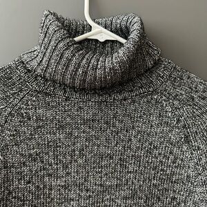 Anthropologie Turtleneck Lurex effect yarn shiny silver Sweater knit Fisherman